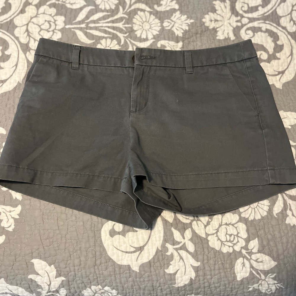 Shorts gray